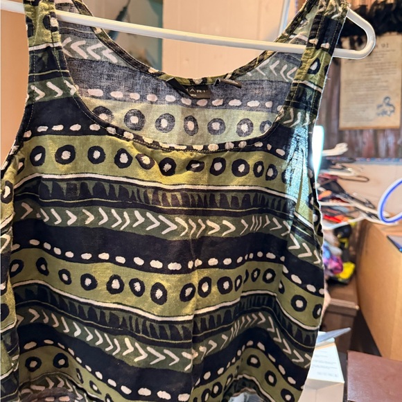 Tahari Green and Black Linen Top - Picture 1 of 3